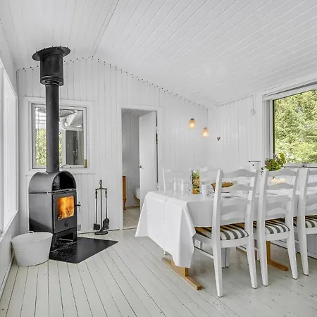 Feriehus Awesome In Nykbing Sj With 2 Bedrooms 2