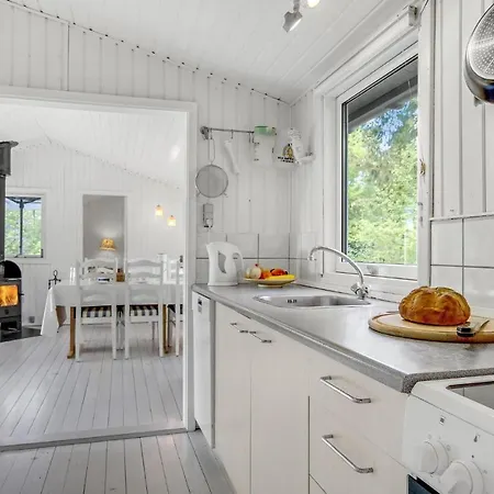 Awesome In Nykbing Sj With 2 Bedrooms 2 Feriehus