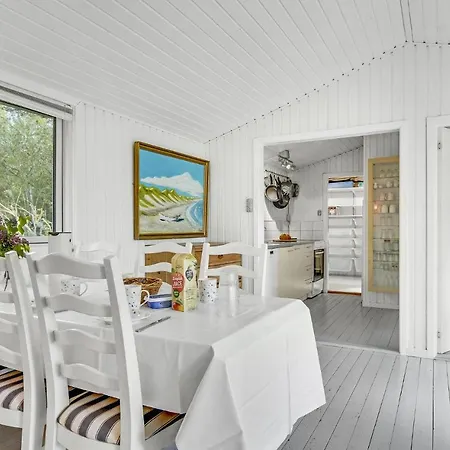 Feriehus Awesome In Nykbing Sj With 2 Bedrooms 2 *